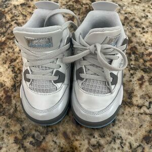 Jordan Kids White and Gray Casual Sneakers